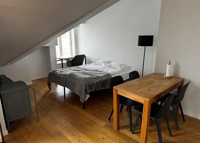 Apartment Modern Next To Old Town